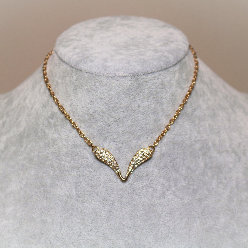 Diamond Collarbone Necklace